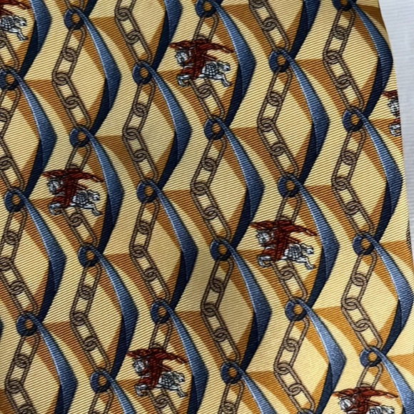Burberry Silk Necktie with Burberry Signature Design - Picture 2 of 6